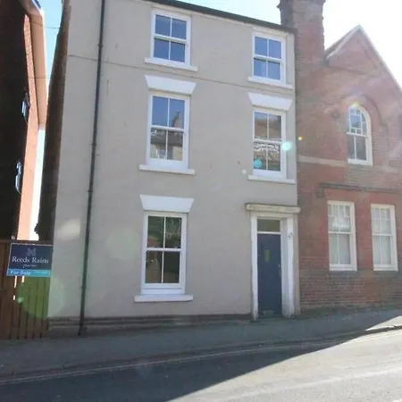 200 Year Old Large Townhouse With Sea Views Villa Scarborough Exterior photo